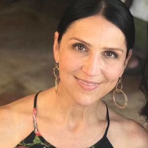 Meet your Posher, Monica